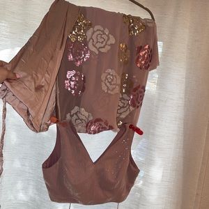 Saree V neck line with padding size 12